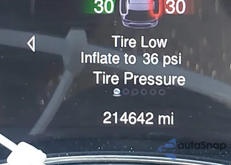 2015 Jeep Grand Cherokee Limited z USA, uszkodzony, nr VIN 1C4RJFBG4FC178910